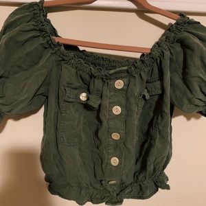 green puff sleeves off the shoulder!